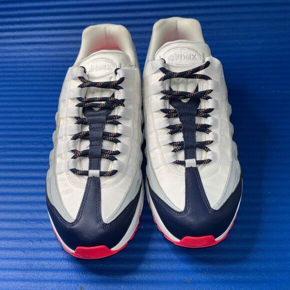 Size 9- Women’s Nike Air Max 95 307960-405 White Running Shoes Sneakers - Picture 4 of 8